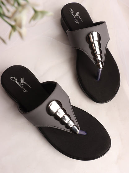 Women sandal