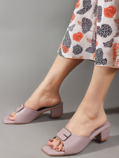 Women sandal
